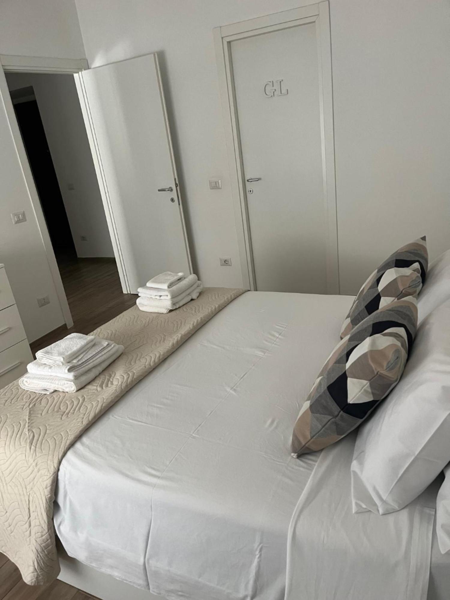 Loverhome 10 * Roma
